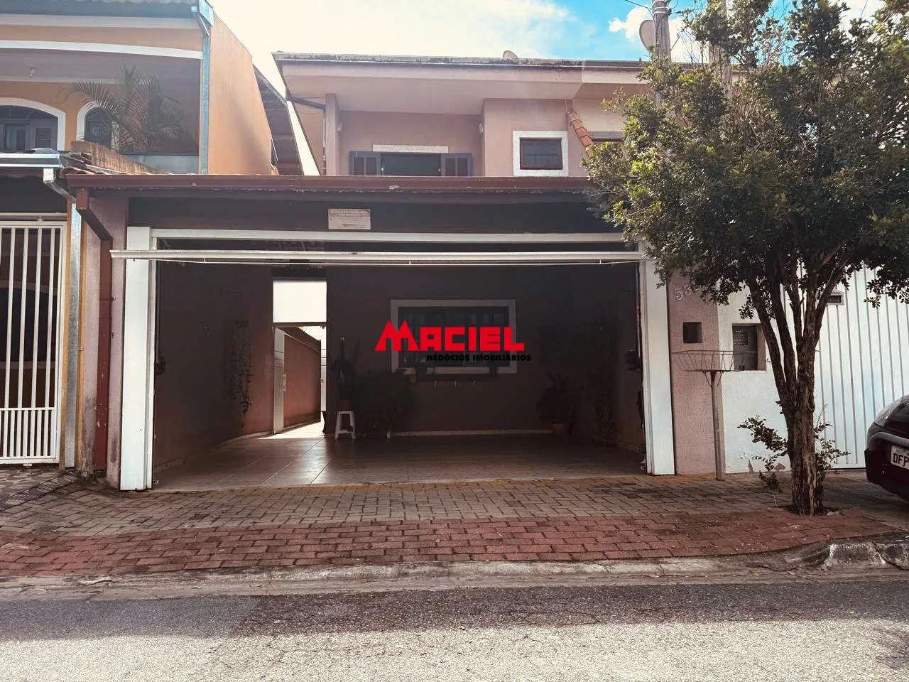 Comprar Casa / Sobrado em S&atilde;o Jos&eacute; dos Campos R$ 680.000,00 - Foto 1