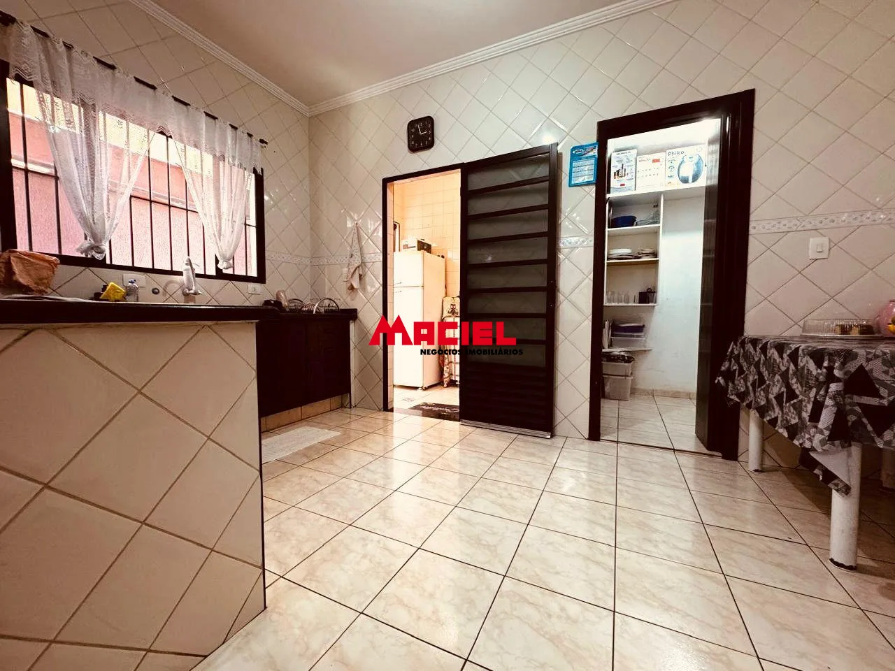 Comprar Casa / Sobrado em S&atilde;o Jos&eacute; dos Campos R$ 680.000,00 - Foto 11