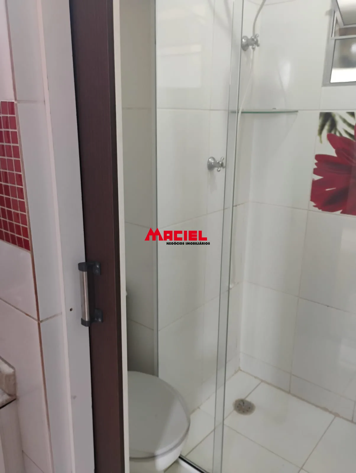 Alugar Apartamento / Padr&atilde;o em S&atilde;o Jos&eacute; dos Campos R$ 1.700,00 - Foto 7