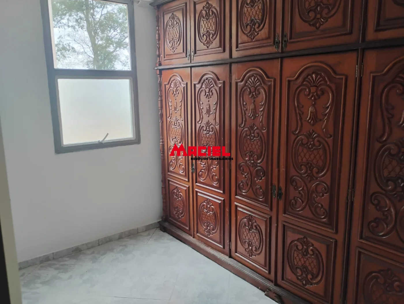 Alugar Apartamento / Padr&atilde;o em S&atilde;o Jos&eacute; dos Campos R$ 1.700,00 - Foto 11
