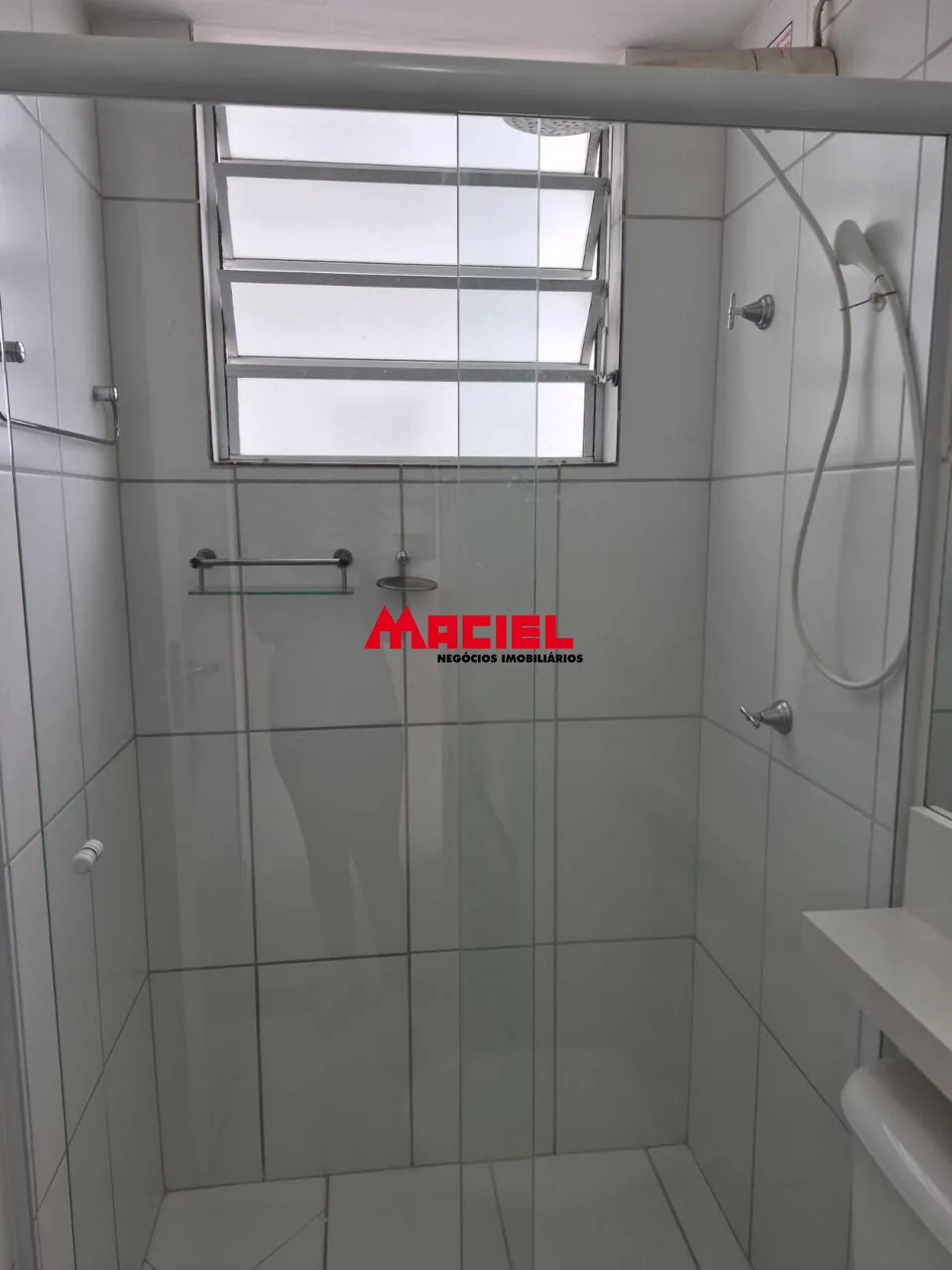 Alugar Apartamento / Mobiliado em S&atilde;o Jos&eacute; dos Campos R$ 2.300,00 - Foto 3
