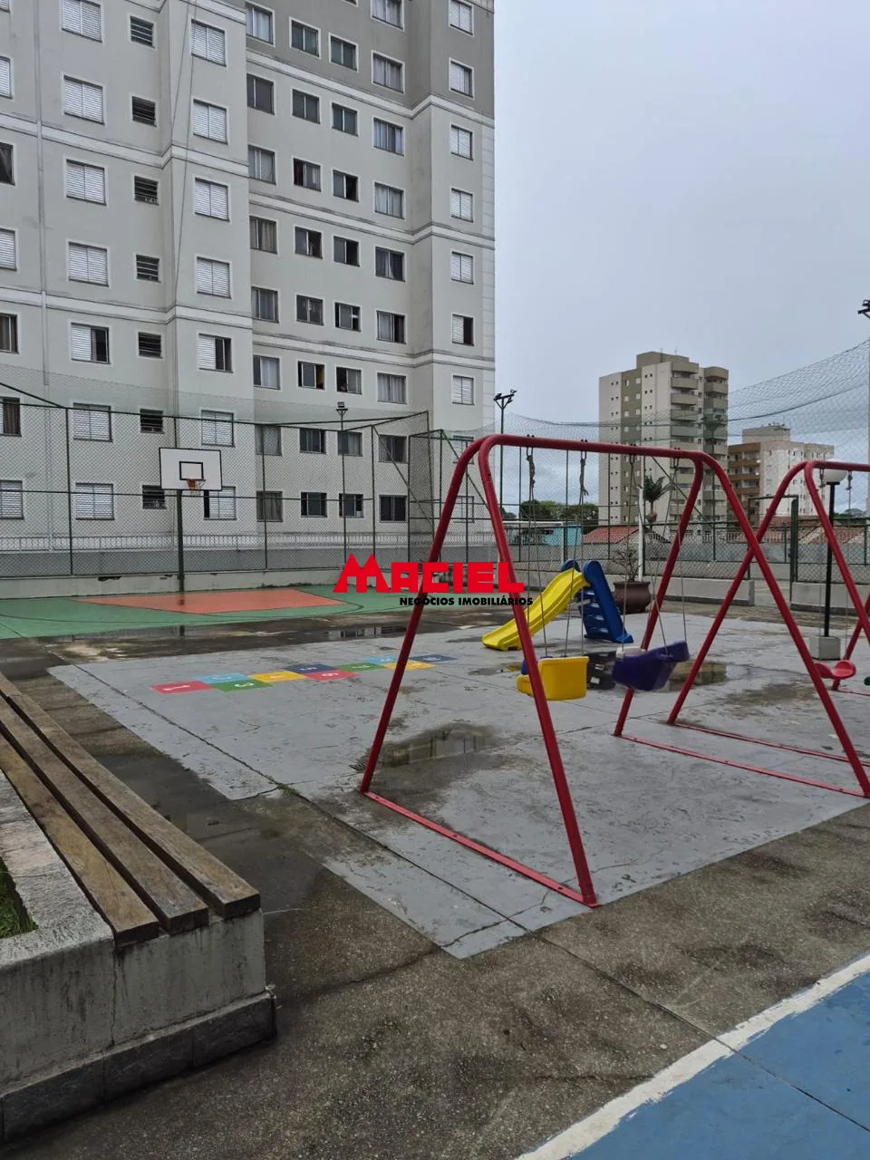 Alugar Apartamento / Mobiliado em S&atilde;o Jos&eacute; dos Campos R$ 2.300,00 - Foto 5