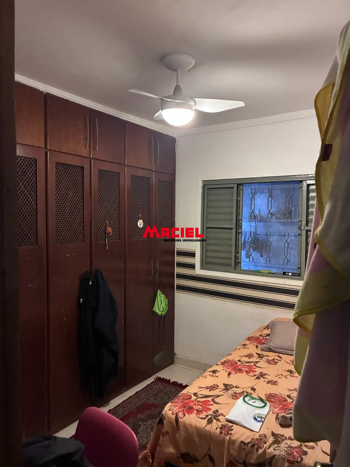 Comprar Casa / Padr&atilde;o em S&atilde;o Jos&eacute; dos Campos R$ 350.000,00 - Foto 1