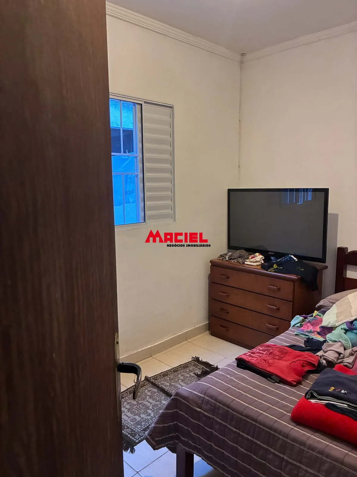 Comprar Casa / Padr&atilde;o em S&atilde;o Jos&eacute; dos Campos R$ 350.000,00 - Foto 4