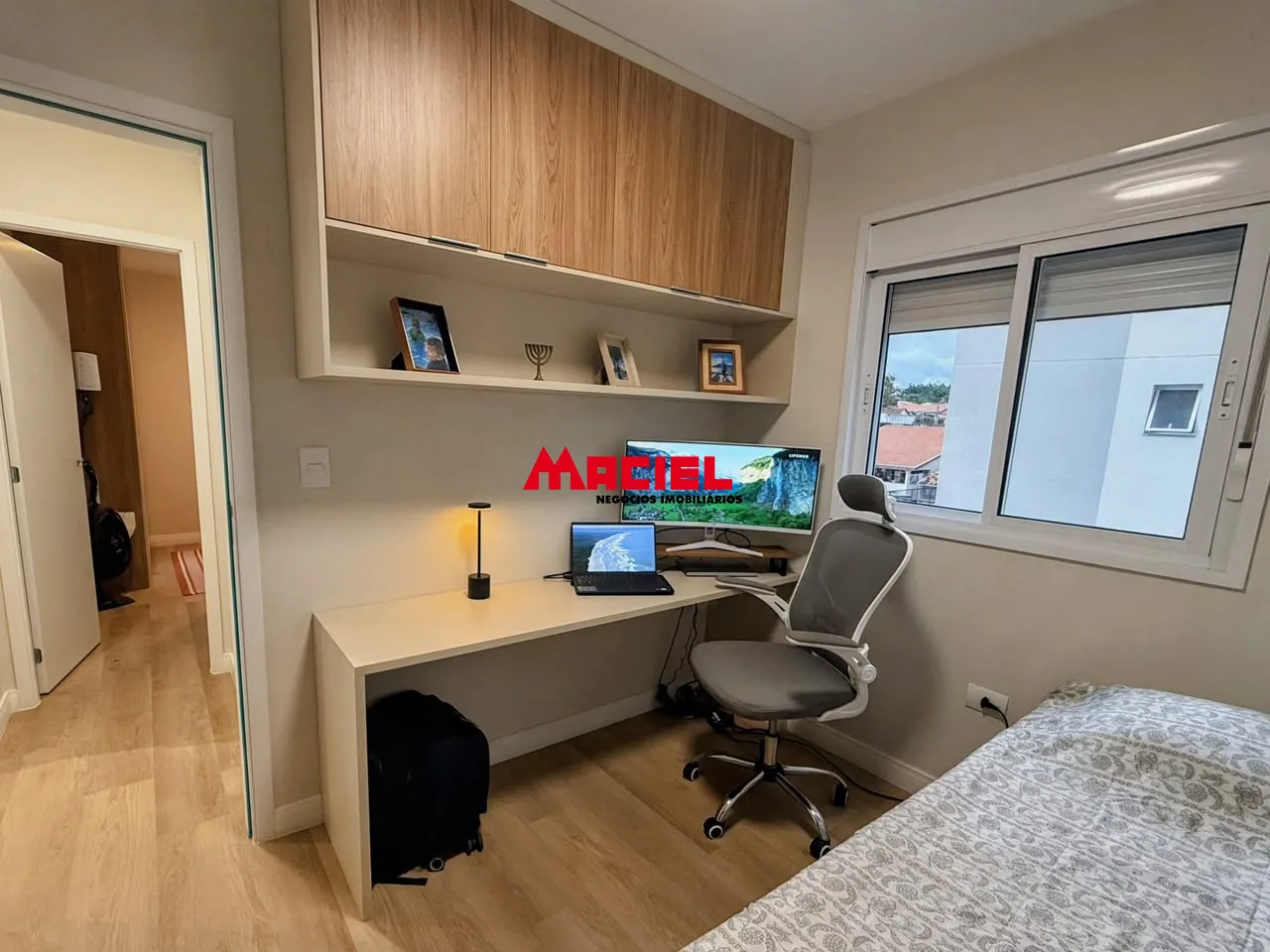 Alugar Apartamento / Mobiliado em S&atilde;o Jos&eacute; dos Campos R$ 3.000,00 - Foto 12
