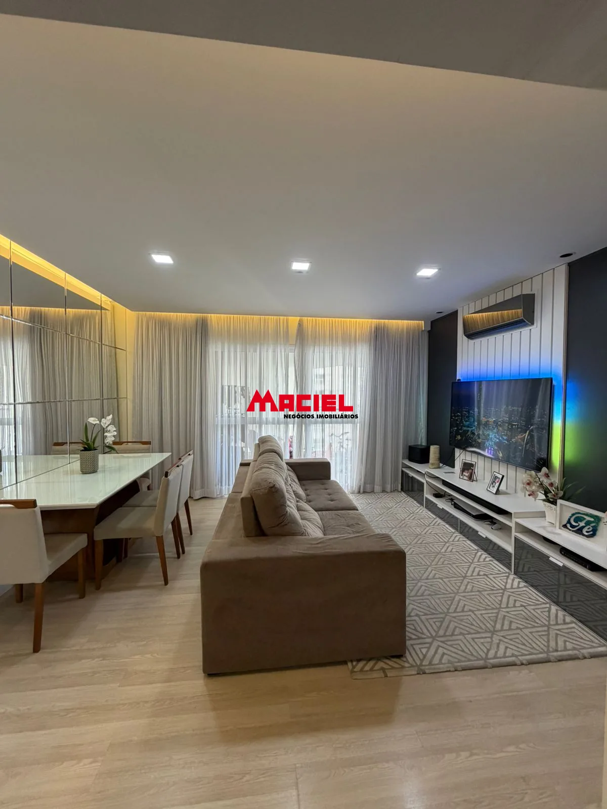 Comprar Apartamento / Padr&atilde;o em S&atilde;o Jos&eacute; dos Campos R$ 920.000,00 - Foto 1