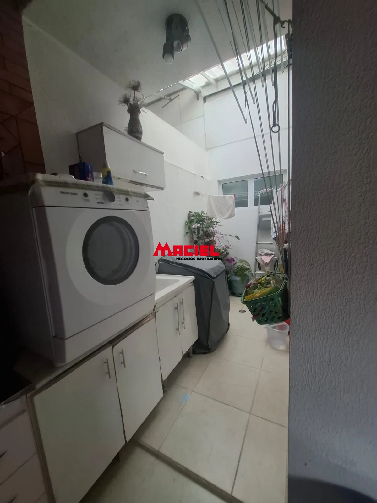 Comprar Casa / Condom&iacute;nio em S&atilde;o Jos&eacute; dos Campos R$ 570.000,00 - Foto 12