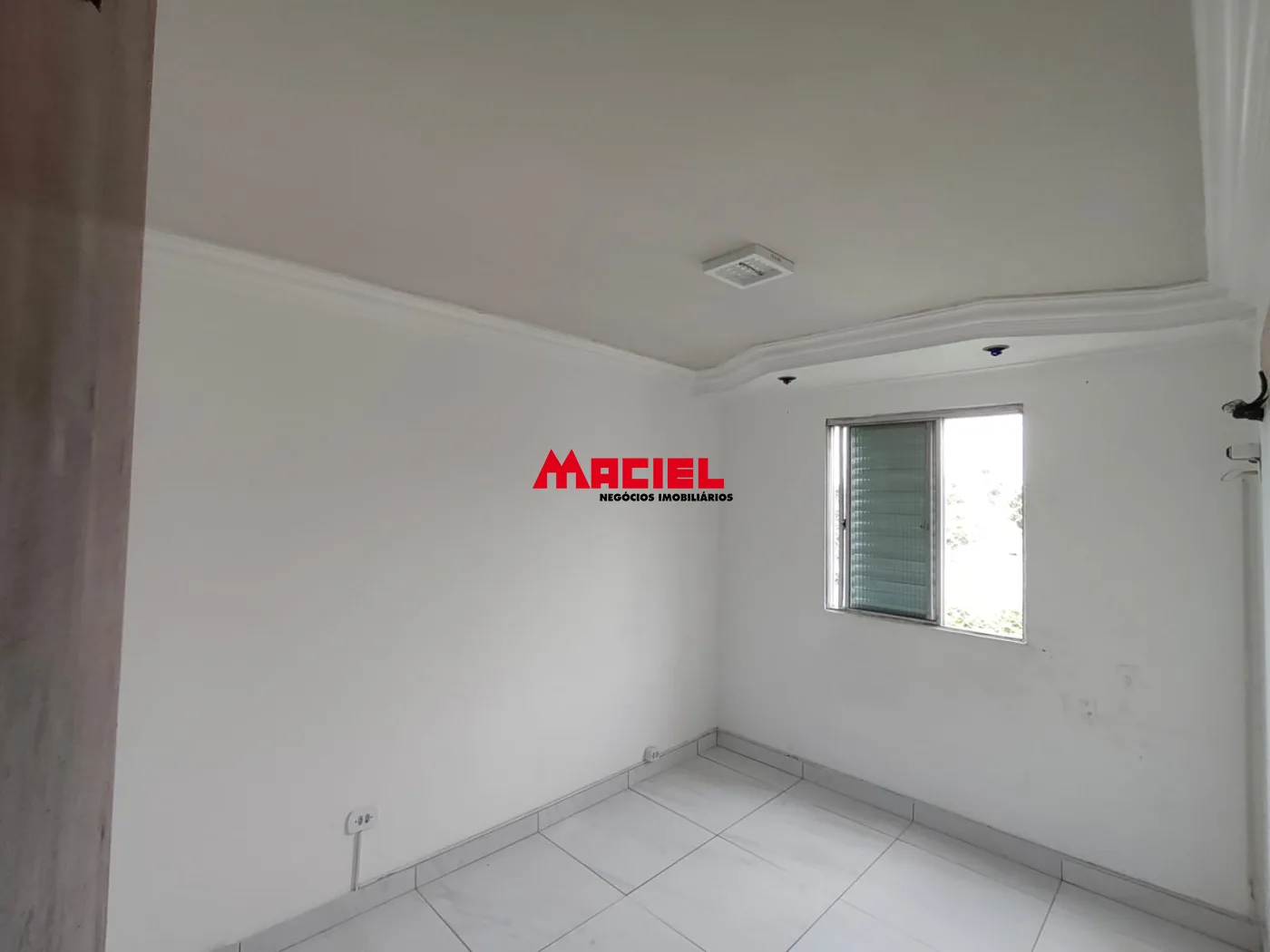Comprar Apartamento / Padr&atilde;o em S&atilde;o Jos&eacute; dos Campos R$ 250.000,00 - Foto 1