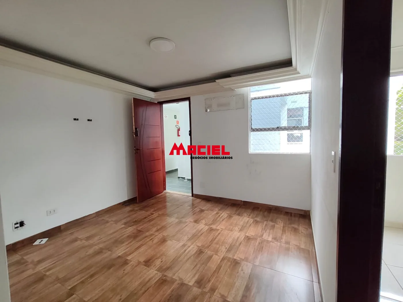 Comprar Apartamento / Padr&atilde;o em S&atilde;o Jos&eacute; dos Campos R$ 250.000,00 - Foto 3