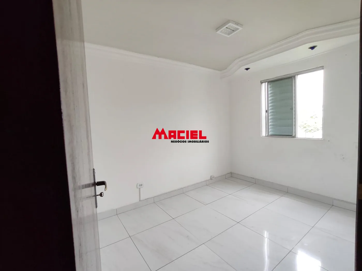 Comprar Apartamento / Padr&atilde;o em S&atilde;o Jos&eacute; dos Campos R$ 250.000,00 - Foto 5