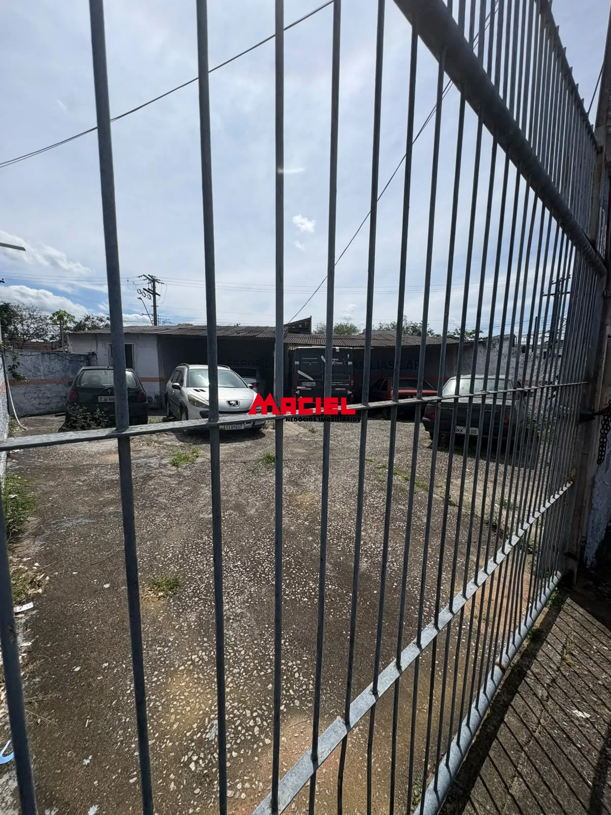 Alugar Casa / Padr&atilde;o em S&atilde;o Jos&eacute; dos Campos R$ 4.800,00 - Foto 12
