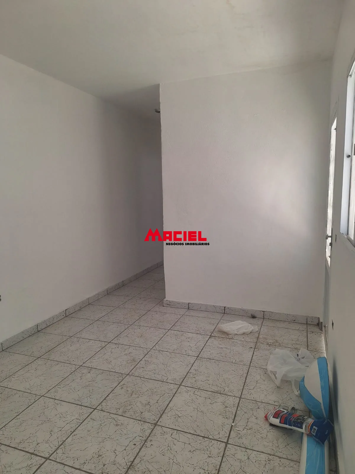 Alugar Casa / Padr&atilde;o em S&atilde;o Jos&eacute; dos Campos R$ 1.750,00 - Foto 9