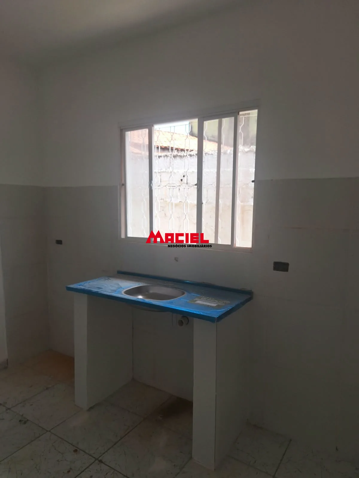 Alugar Casa / Padr&atilde;o em S&atilde;o Jos&eacute; dos Campos R$ 1.650,00 - Foto 6