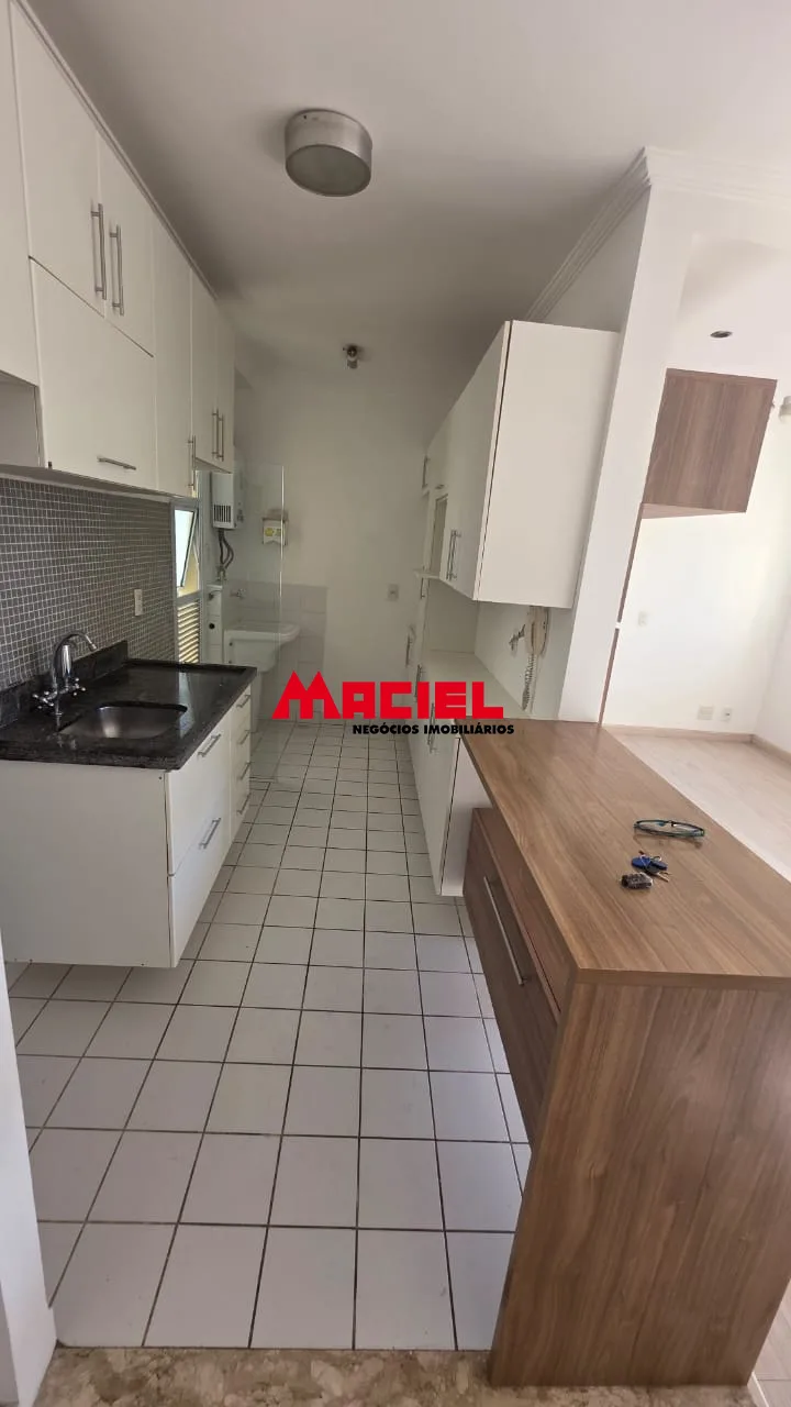 Alugar Apartamento / Padr&atilde;o em S&atilde;o Jos&eacute; dos Campos R$ 2.600,00 - Foto 5