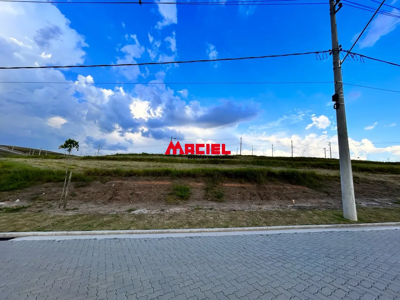 Comprar Terreno / Condom&iacute;nio em S&atilde;o Jos&eacute; dos Campos R$ 670.000,00 - Foto 3