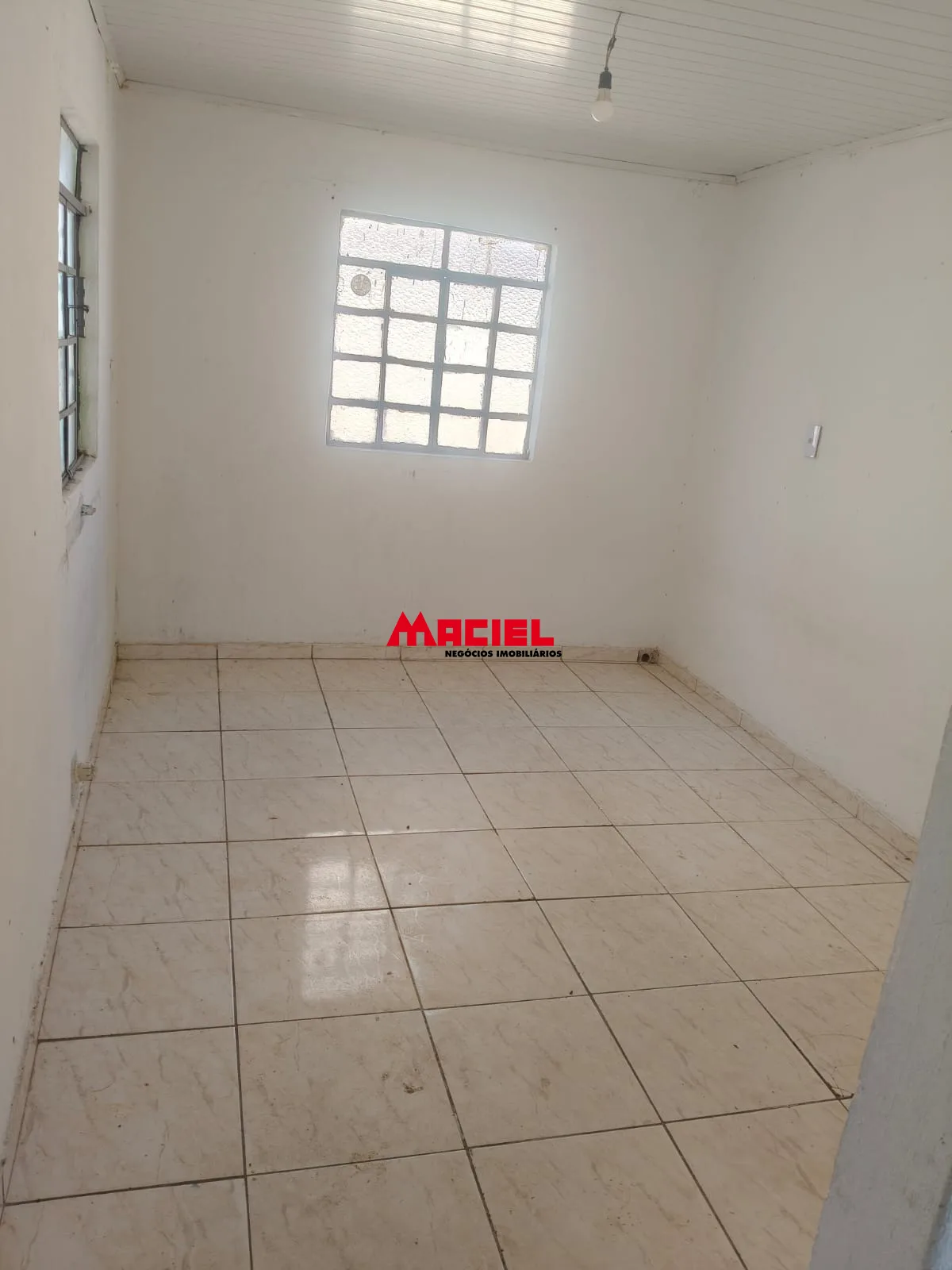 Comprar Casa / Padr&atilde;o em S&atilde;o Jos&eacute; dos Campos R$ 430.000,00 - Foto 3