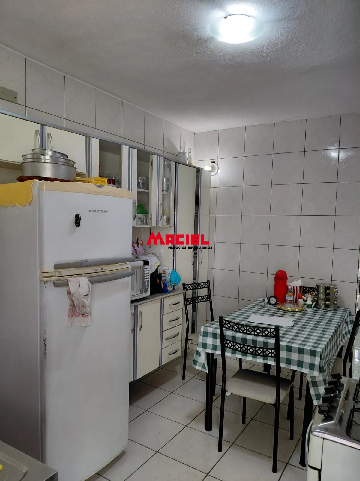 Comprar Casa / Padr&atilde;o em S&atilde;o Jos&eacute; dos Campos R$ 425.000,00 - Foto 8