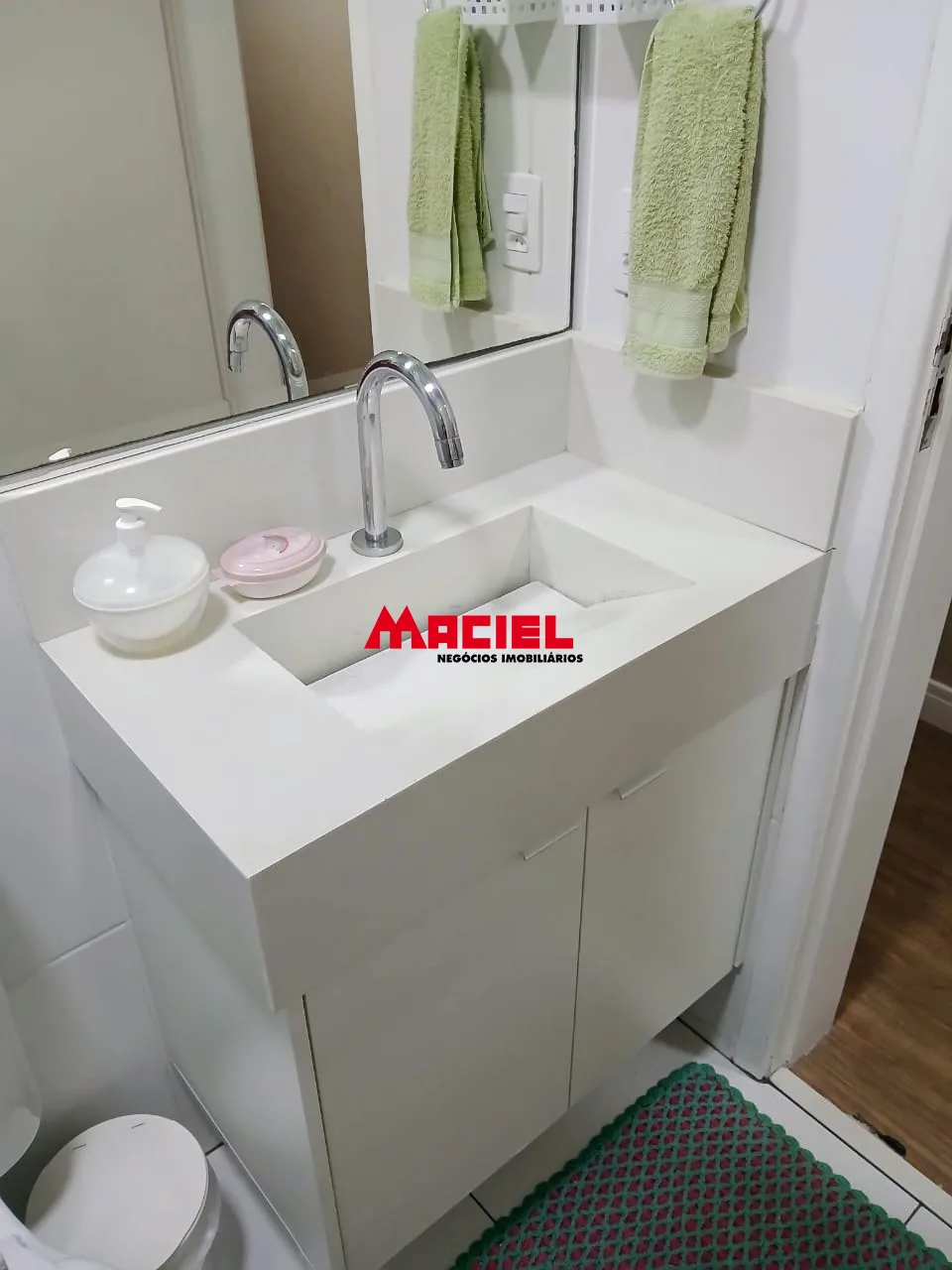Comprar Apartamento / Padr&atilde;o em S&atilde;o Jos&eacute; dos Campos R$ 390.000,00 - Foto 15