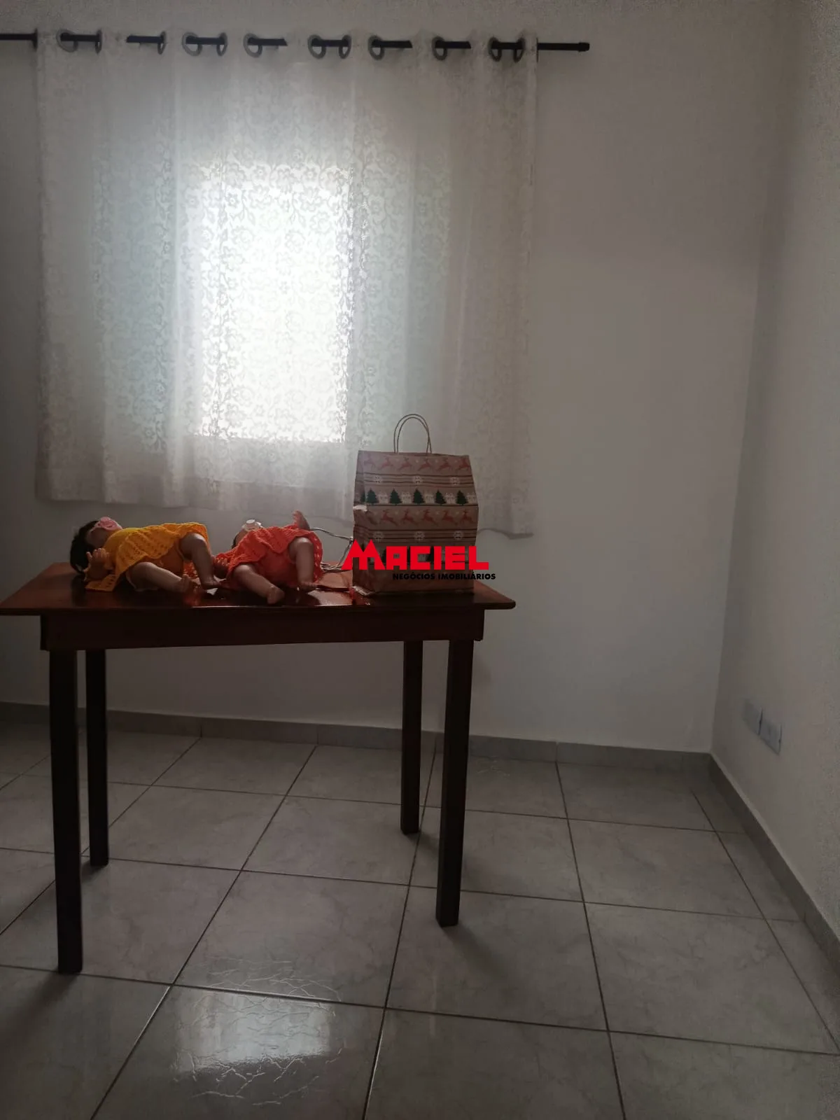 Comprar Casa / Padr&atilde;o em S&atilde;o Jos&eacute; dos Campos R$ 980.000,00 - Foto 9