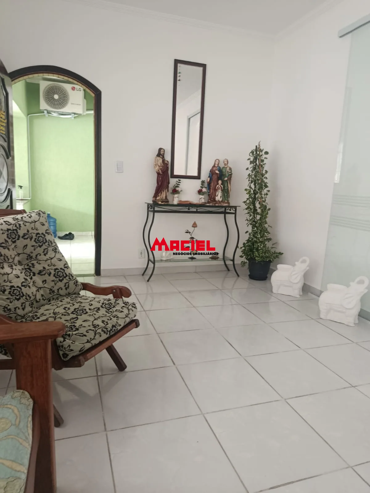 Comprar Casa / Padr&atilde;o em S&atilde;o Jos&eacute; dos Campos R$ 980.000,00 - Foto 12