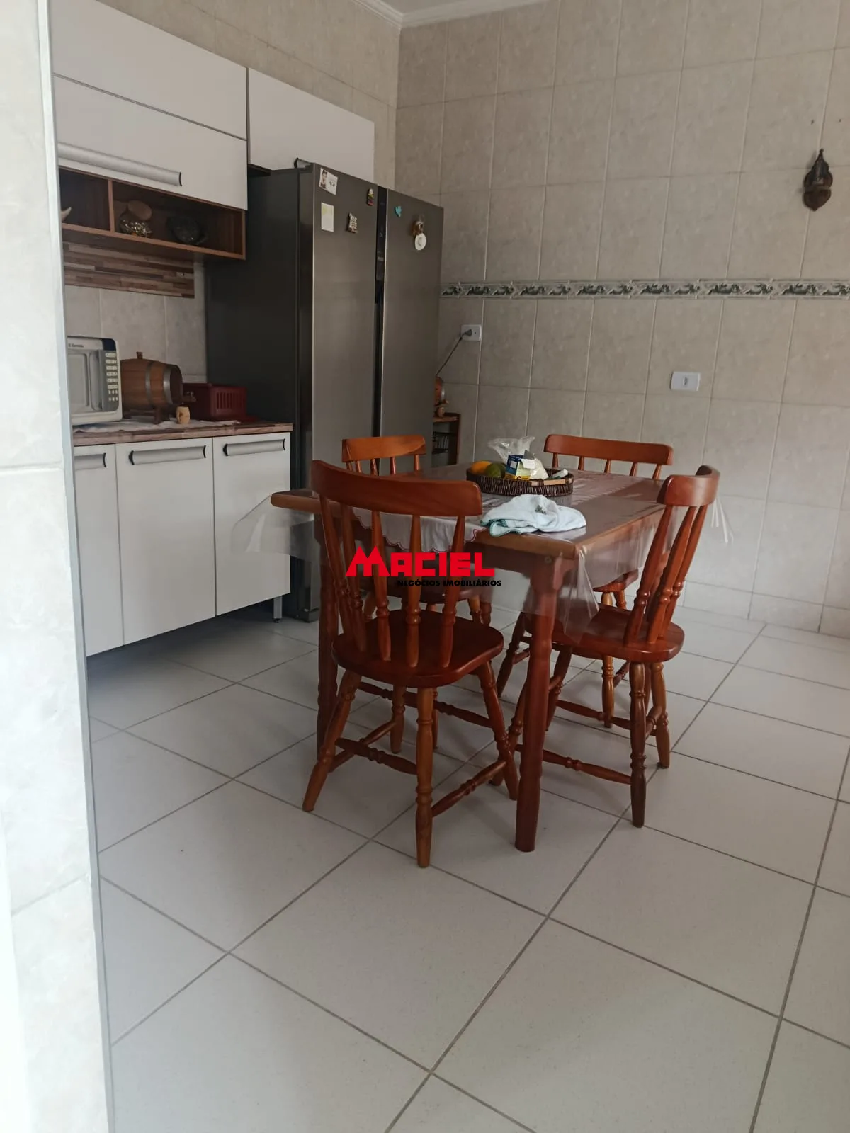 Comprar Casa / Padr&atilde;o em S&atilde;o Jos&eacute; dos Campos R$ 980.000,00 - Foto 14