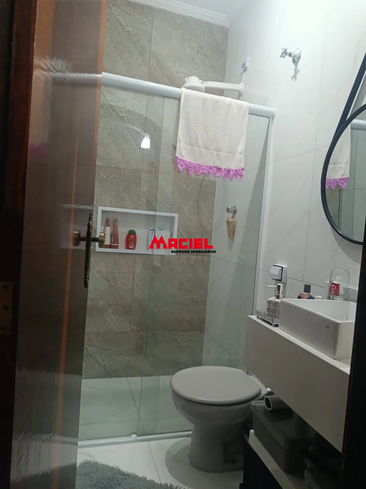 Comprar Casa / Padr&atilde;o em S&atilde;o Jos&eacute; dos Campos R$ 980.000,00 - Foto 24