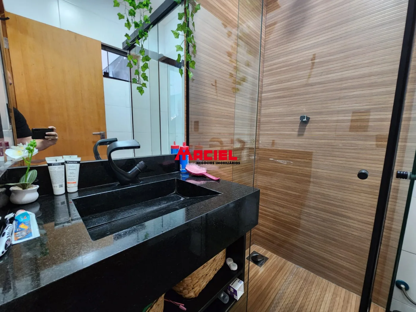 Comprar Casa / Sobrado em S&atilde;o Jos&eacute; dos Campos R$ 900.000,00 - Foto 13