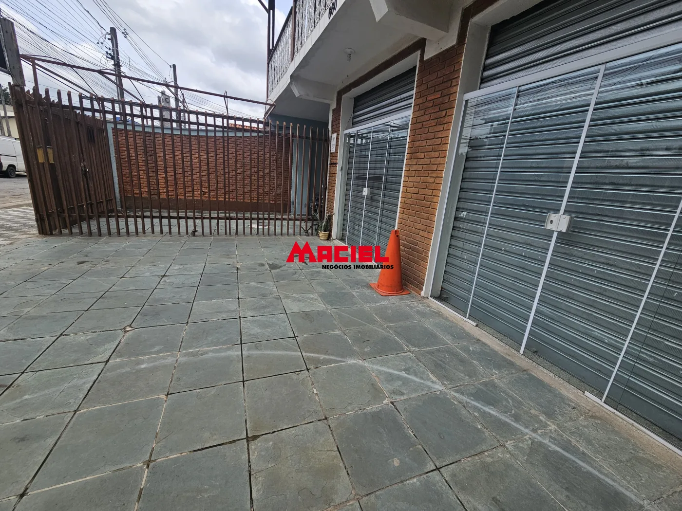 Comprar Comercial / Ponto Comercial em S&atilde;o Jos&eacute; dos Campos R$ 1.636.000,00 - Foto 2