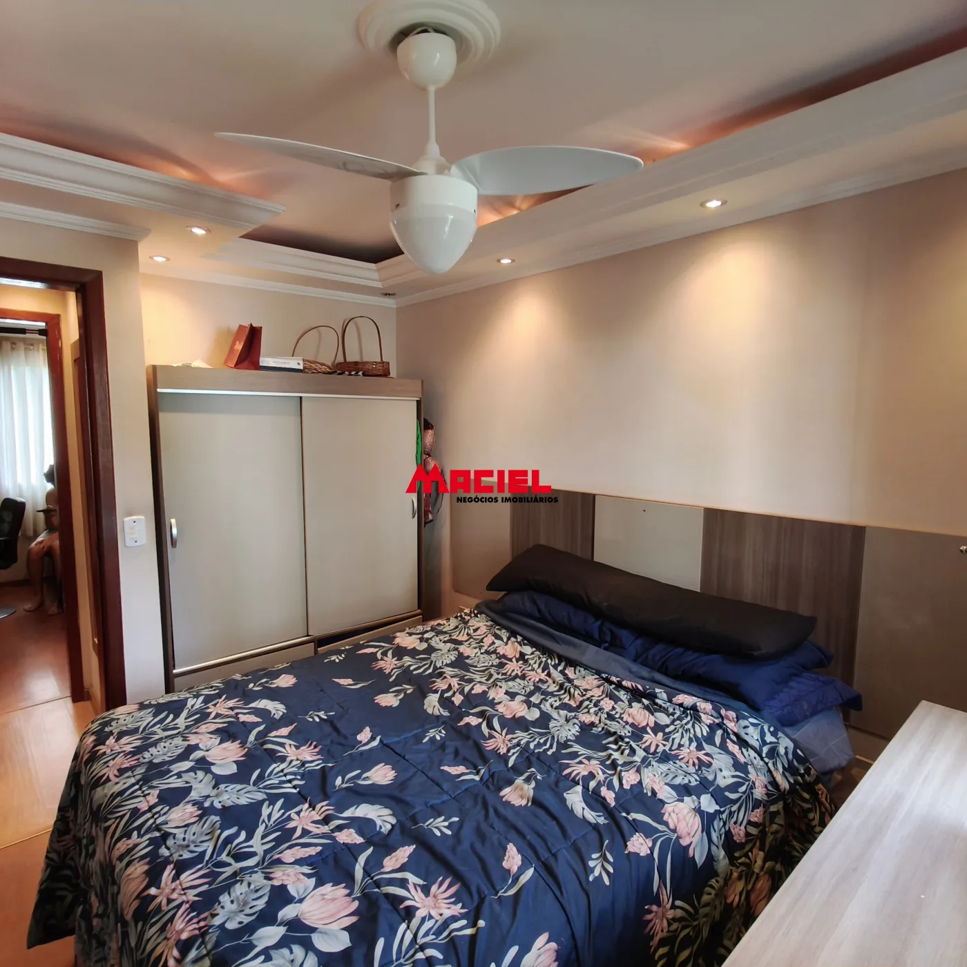 Comprar Apartamento / Padr&atilde;o em S&atilde;o Jos&eacute; dos Campos R$ 330.000,00 - Foto 12