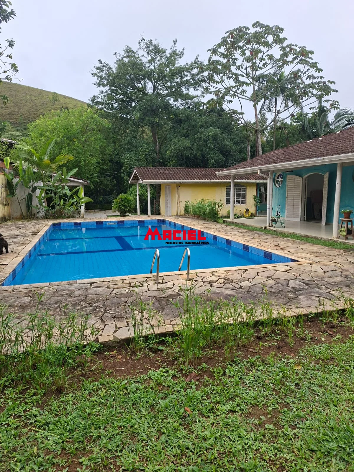 Alugar Rural / Ch&aacute;cara em S&atilde;o Jos&eacute; dos Campos R$ 6.500,00 - Foto 1
