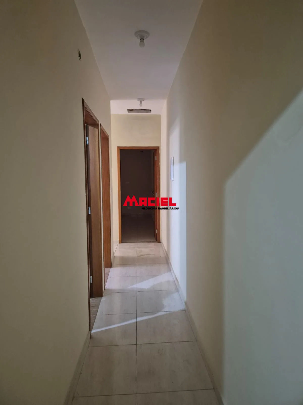Comprar Casa / Sobrado em S&atilde;o Jos&eacute; dos Campos R$ 590.000,00 - Foto 9