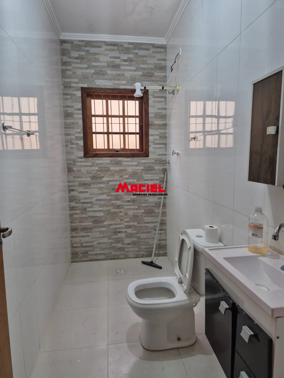 Comprar Casa / Sobrado em S&atilde;o Jos&eacute; dos Campos R$ 590.000,00 - Foto 14