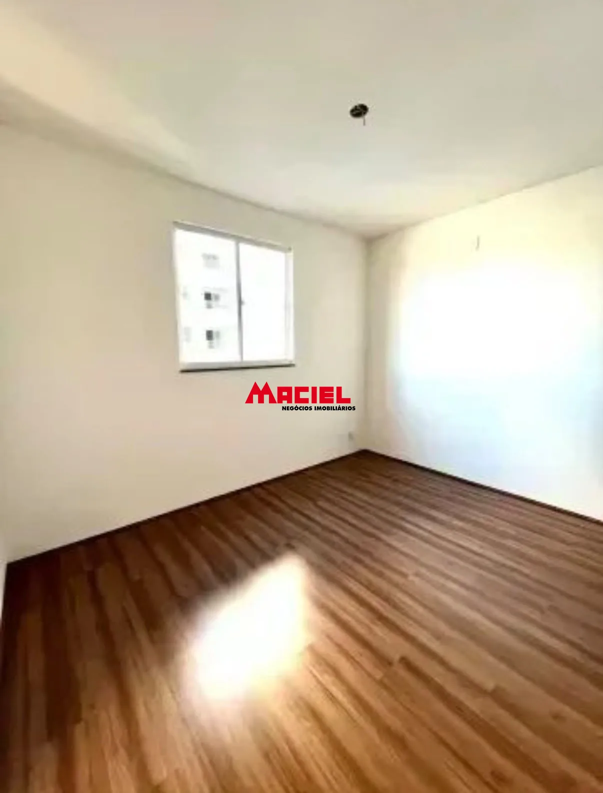 Comprar Apartamento / Padr&atilde;o em S&atilde;o Jos&eacute; dos Campos R$ 365.000,00 - Foto 14
