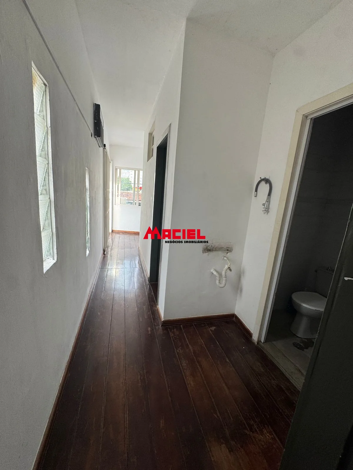 Alugar Comercial / Sala em S&atilde;o Jos&eacute; dos Campos R$ 1.500,00 - Foto 7