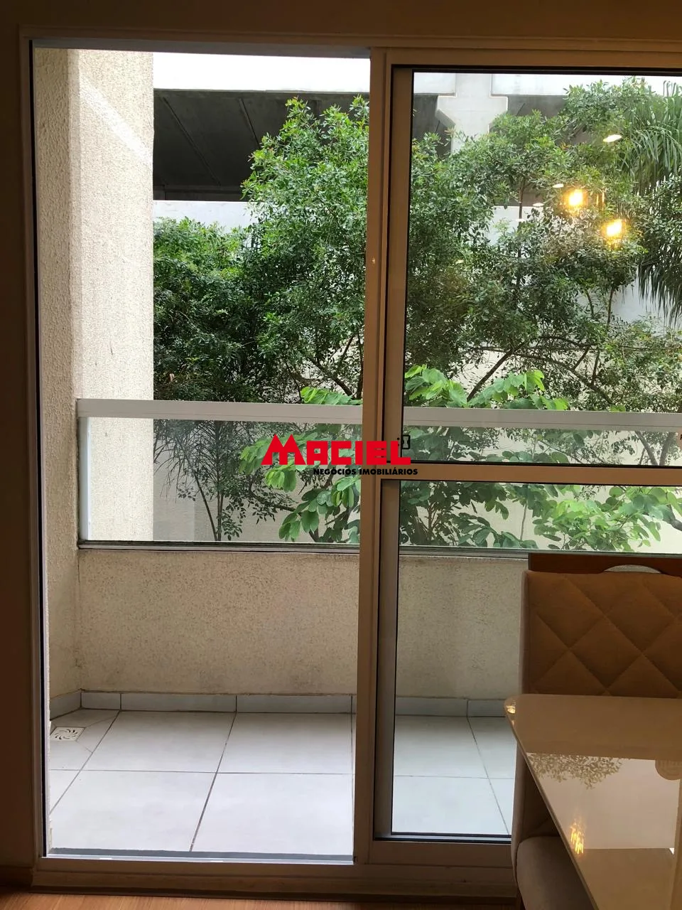 Comprar Apartamento / Padr&atilde;o em S&atilde;o Jos&eacute; dos Campos R$ 375.000,00 - Foto 4