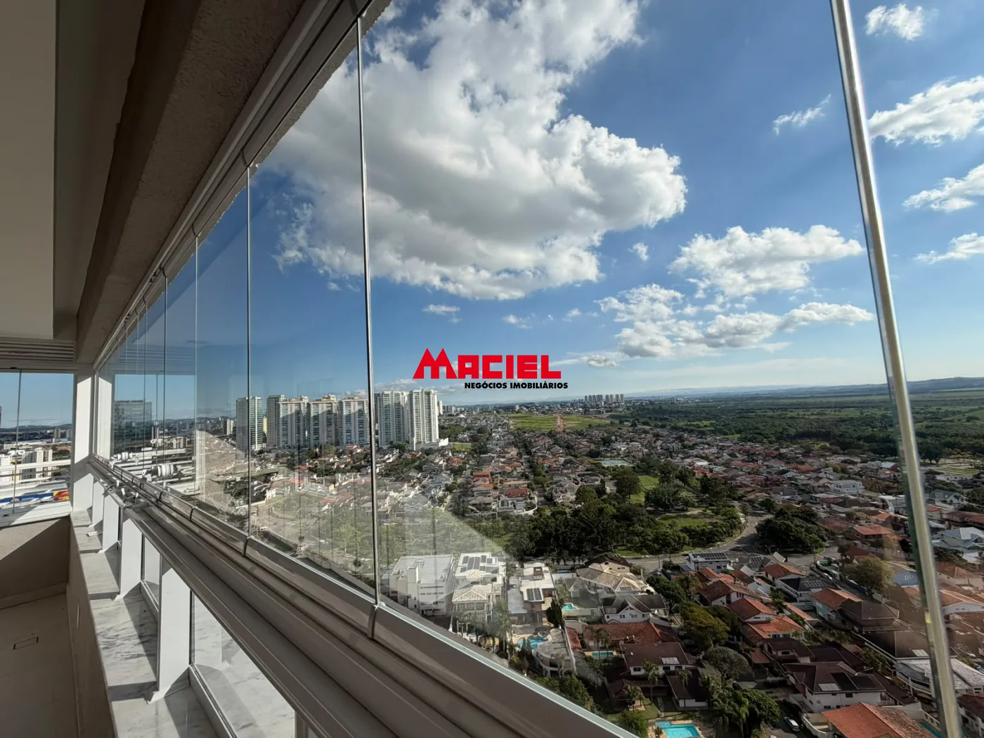 Comprar Apartamento / Padr&atilde;o em S&atilde;o Jos&eacute; dos Campos R$ 1.700.000,00 - Foto 17