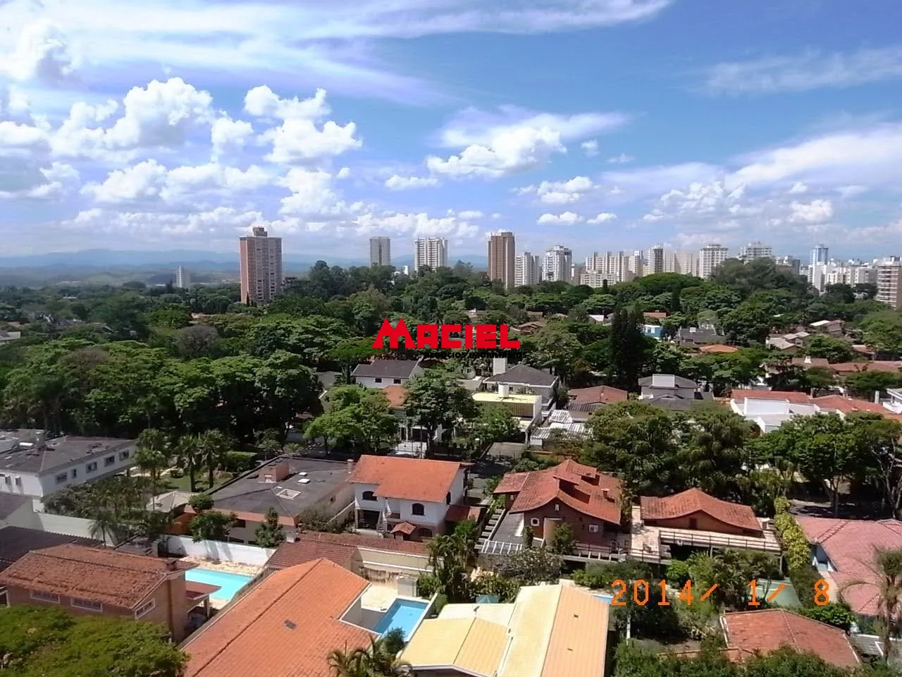 Alugar Apartamento / Padr&atilde;o em S&atilde;o Jos&eacute; dos Campos R$ 3.000,00 - Foto 1