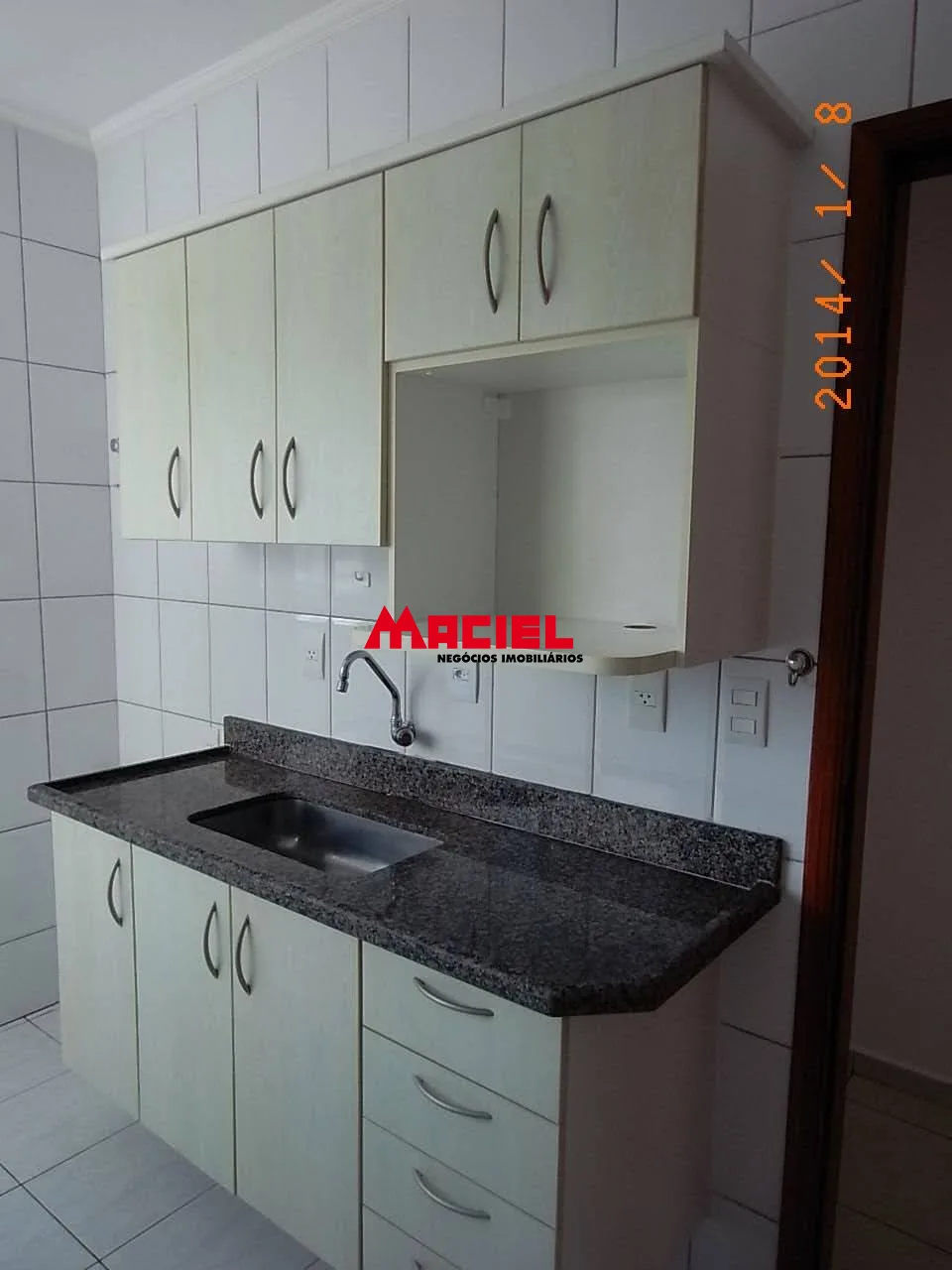 Alugar Apartamento / Padr&atilde;o em S&atilde;o Jos&eacute; dos Campos R$ 3.000,00 - Foto 13
