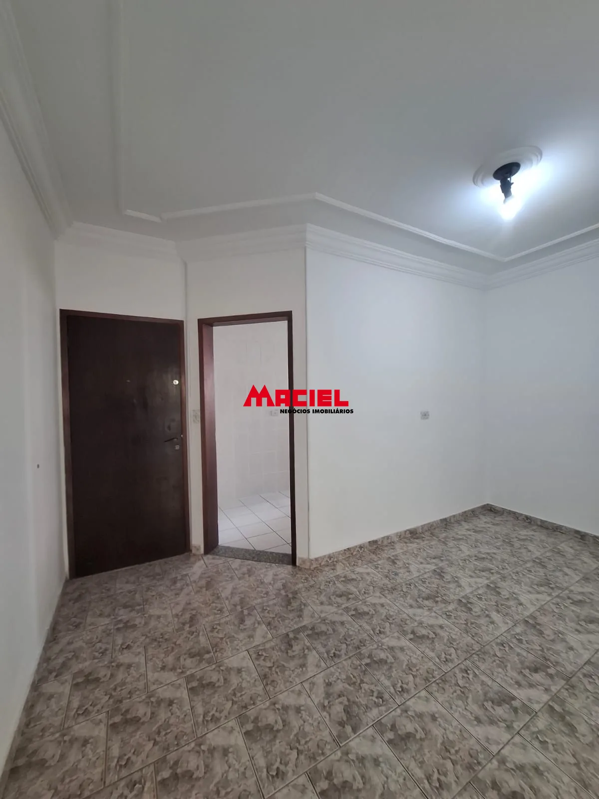 Alugar Apartamento / Padr&atilde;o em S&atilde;o Jos&eacute; dos Campos R$ 1.600,00 - Foto 8