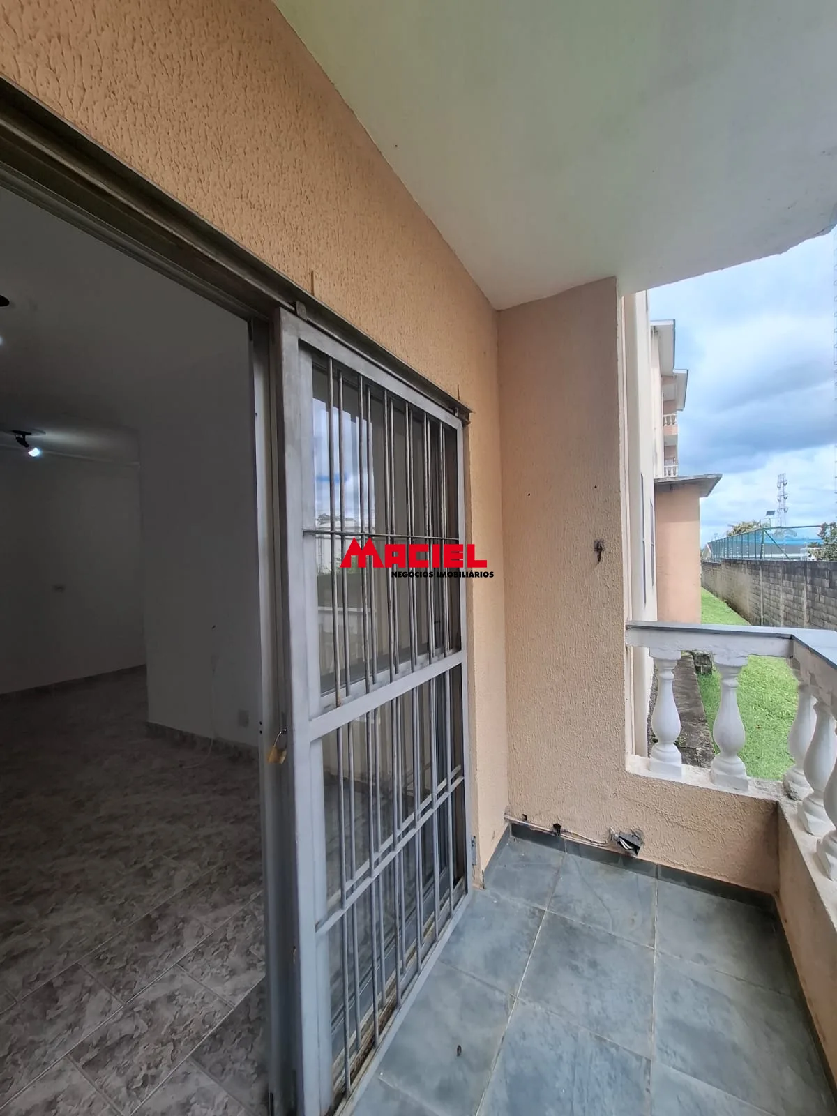 Alugar Apartamento / Padr&atilde;o em S&atilde;o Jos&eacute; dos Campos R$ 1.600,00 - Foto 17