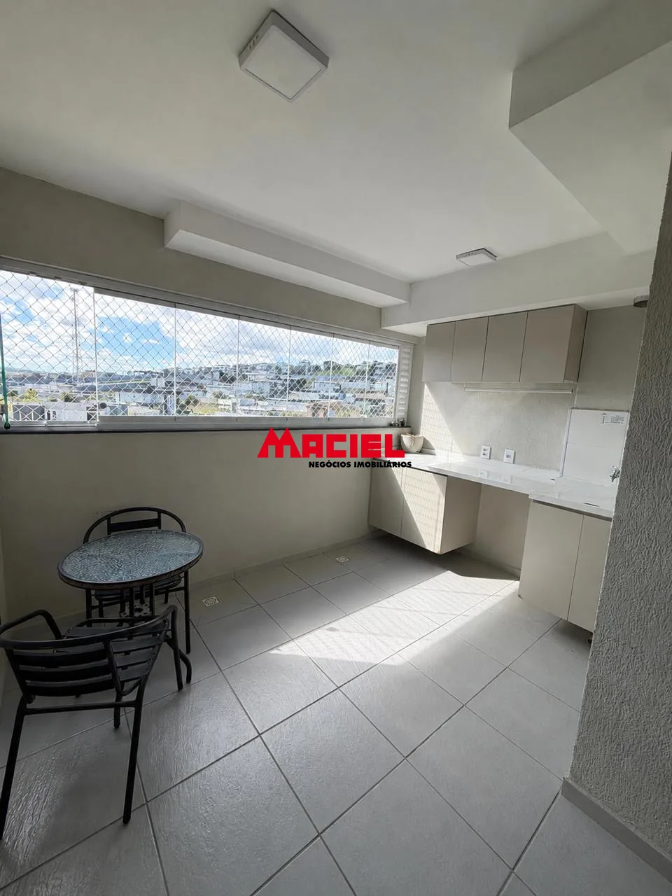 Comprar Apartamento / Padr&atilde;o em S&atilde;o Jos&eacute; dos Campos R$ 650.000,00 - Foto 3