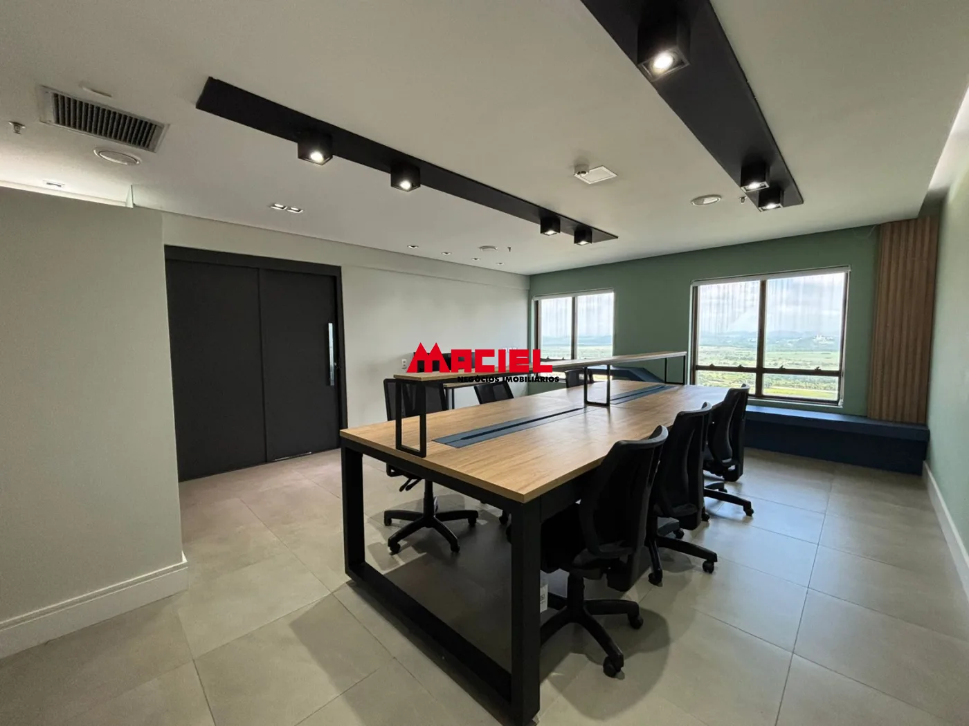 Alugar Comercial / Sala em Edif&iacute;cio/Condom&iacute;nio em S&atilde;o Jos&eacute; dos Campos R$ 6.700,00 - Foto 1