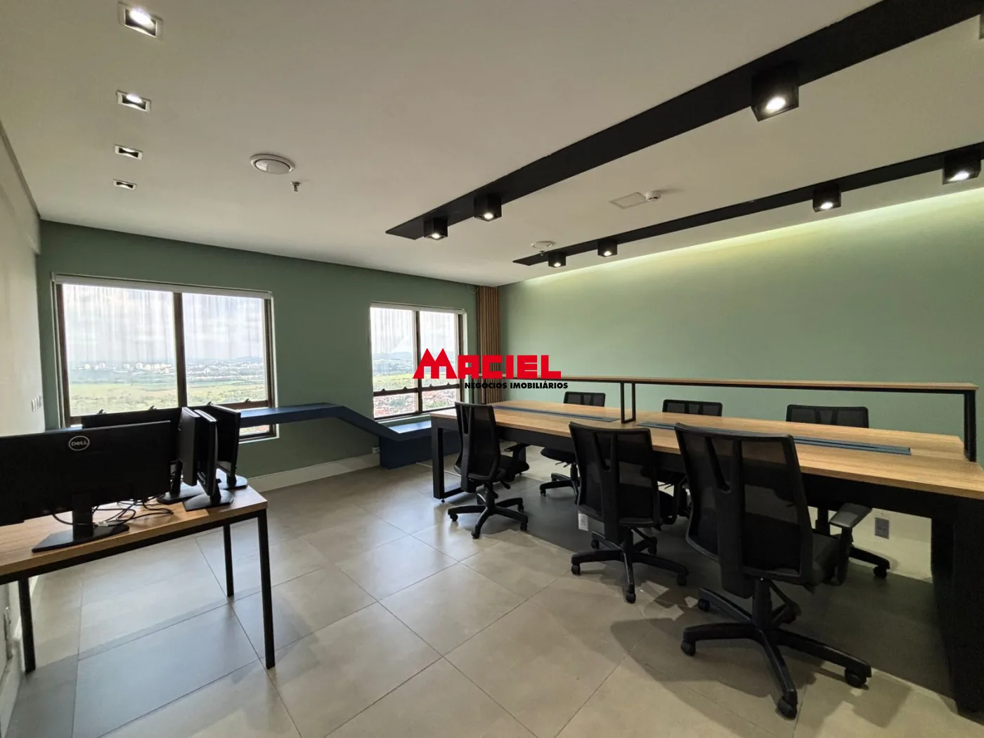 Alugar Comercial / Sala em Edif&iacute;cio/Condom&iacute;nio em S&atilde;o Jos&eacute; dos Campos R$ 6.700,00 - Foto 2