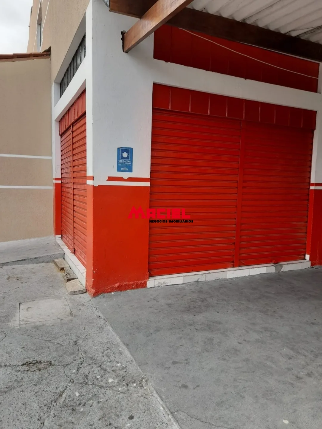 Alugar Comercial / Ponto Comercial em S&atilde;o Jos&eacute; dos Campos R$ 1.700,00 - Foto 1