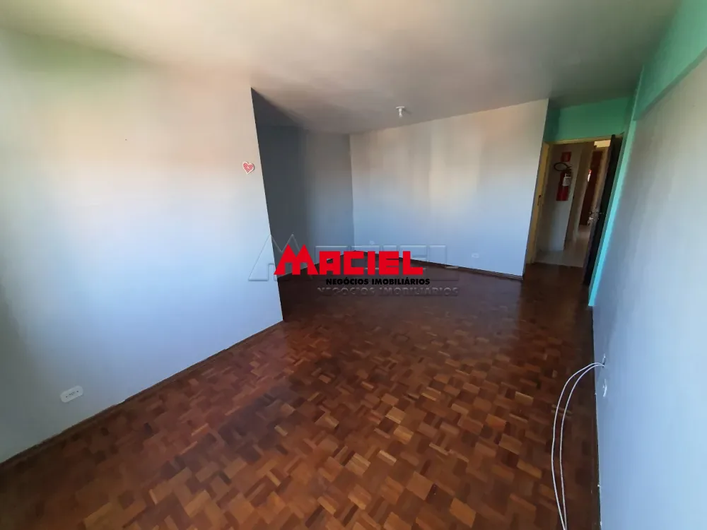 Alugar Apartamento / Padr&atilde;o em S&atilde;o Jos&eacute; dos Campos R$ 2.600,00 - Foto 5