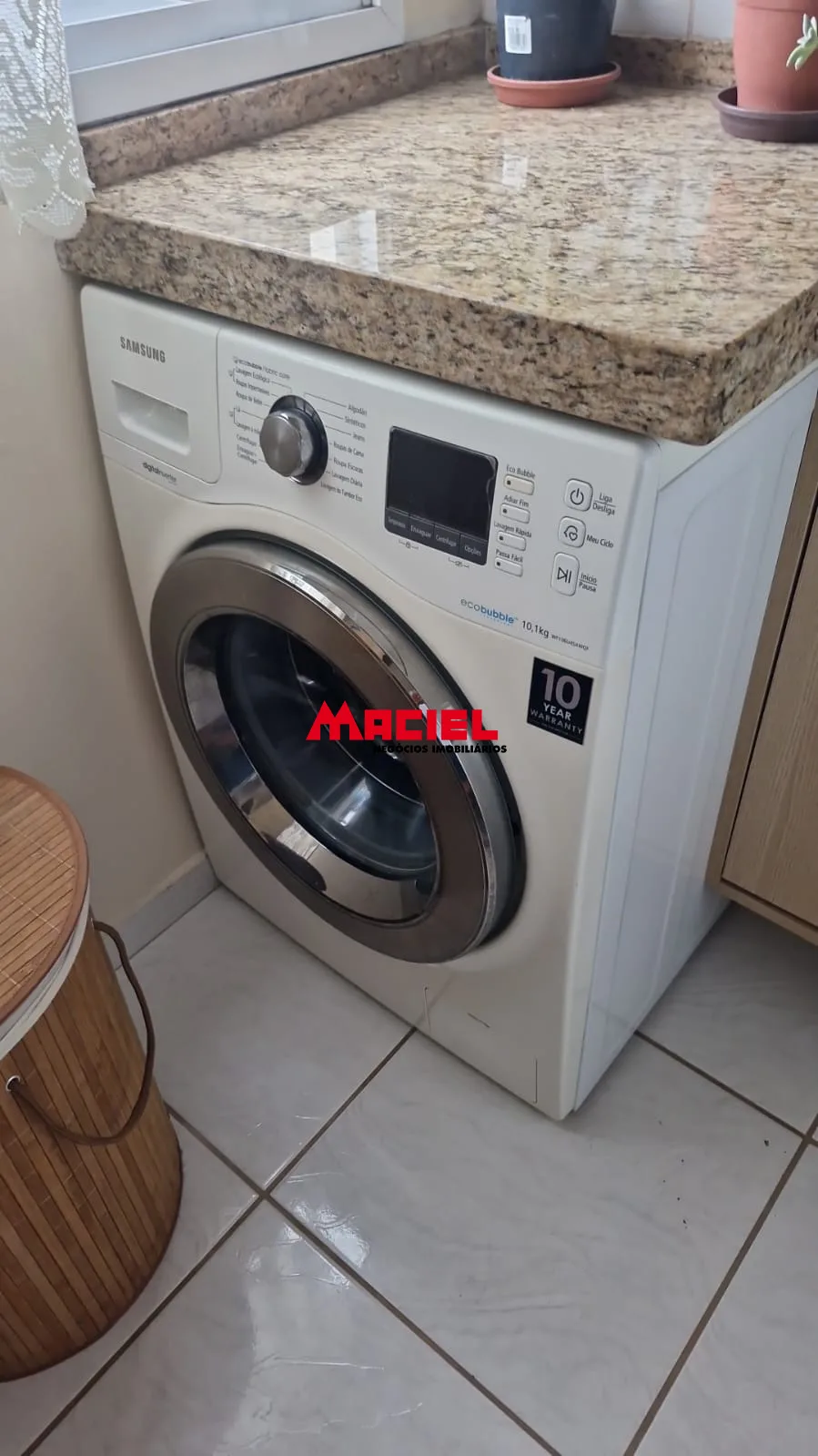 Alugar Apartamento / Padr&atilde;o em S&atilde;o Jos&eacute; dos Campos R$ 2.800,00 - Foto 6