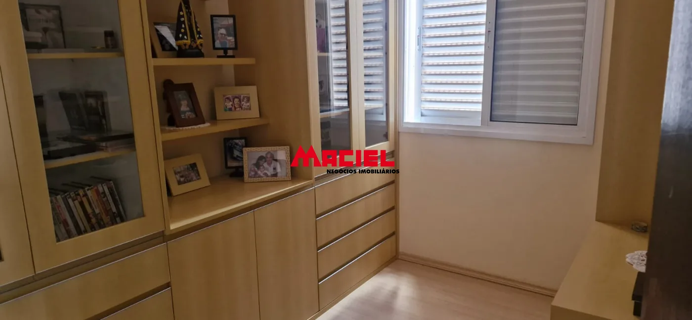 Alugar Apartamento / Padr&atilde;o em S&atilde;o Jos&eacute; dos Campos R$ 2.800,00 - Foto 11