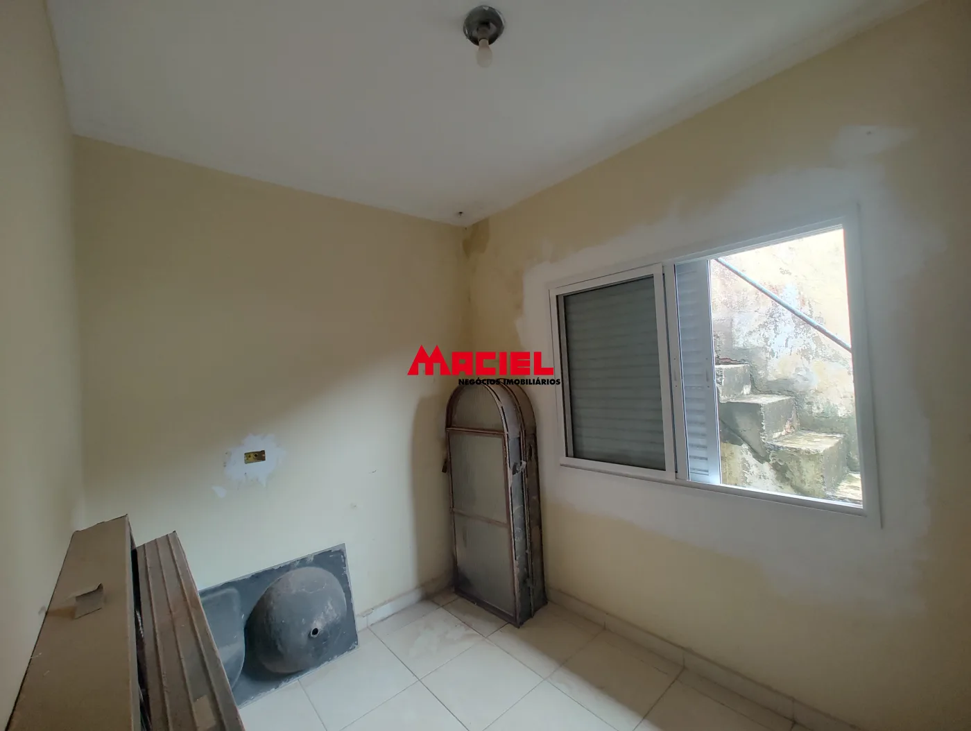 Comprar Casa / Padr&atilde;o em S&atilde;o Jos&eacute; dos Campos R$ 450.000,00 - Foto 3