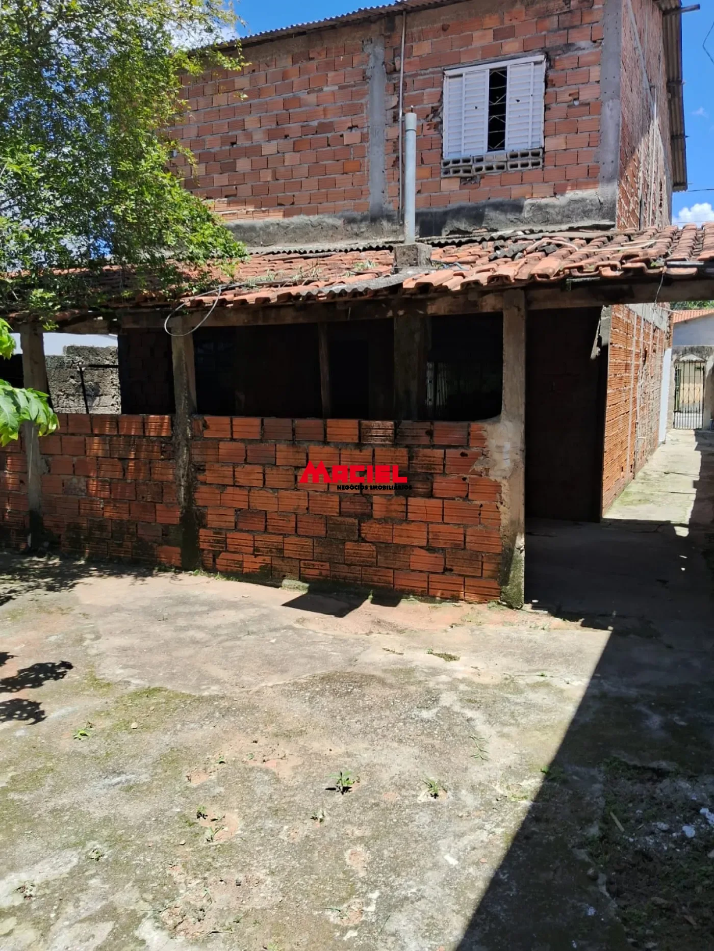 Alugar Casa / Sobrado em S&atilde;o Jos&eacute; dos Campos R$ 1.400,00 - Foto 4