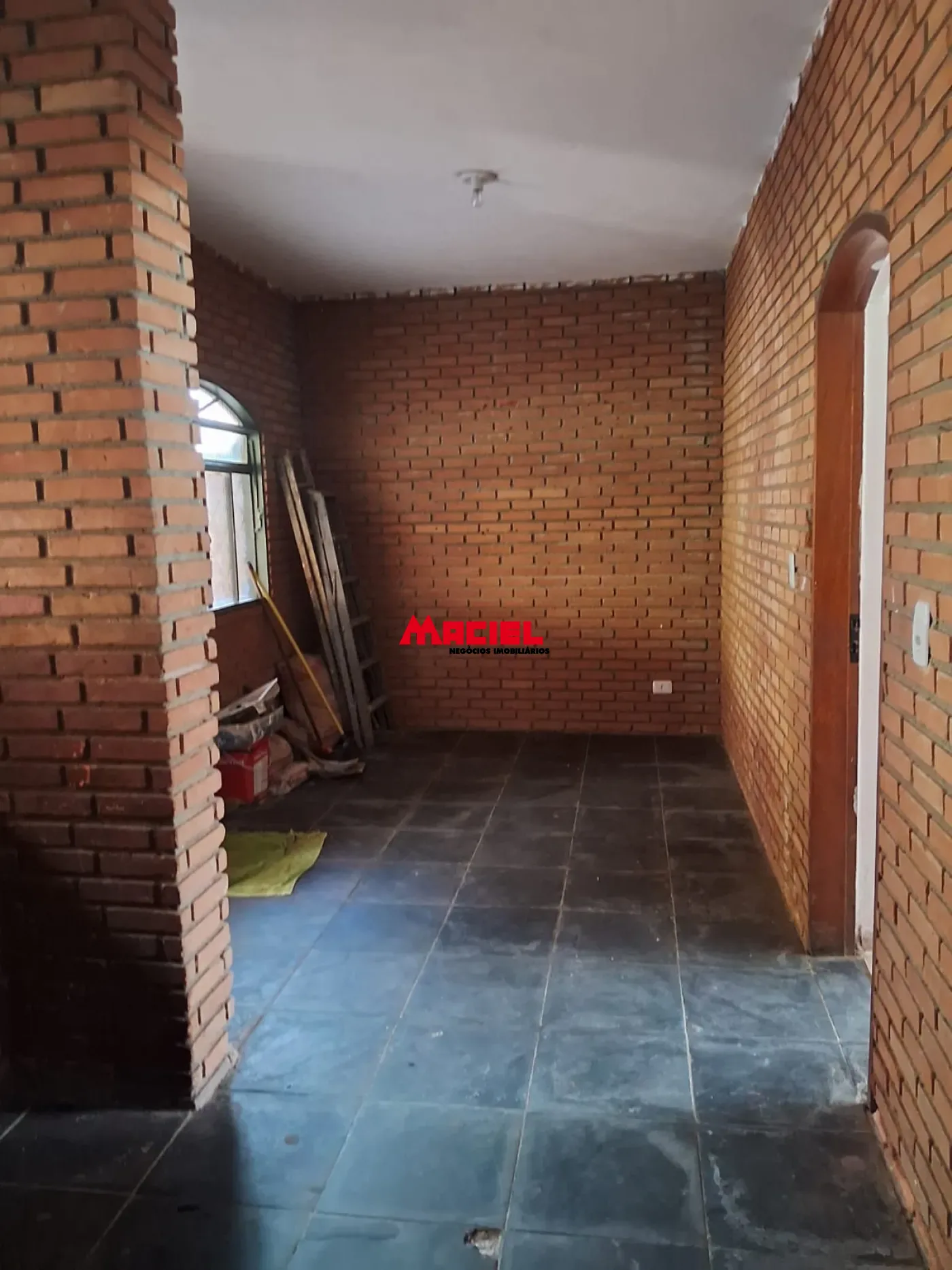 Alugar Casa / Sobrado em S&atilde;o Jos&eacute; dos Campos R$ 1.400,00 - Foto 21
